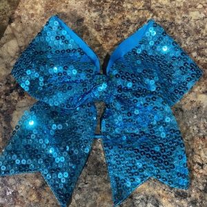 Rubber band hair bow